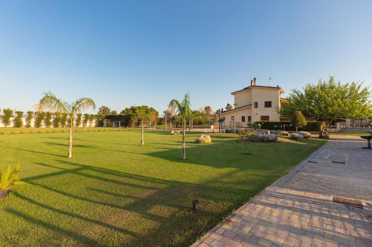 Bed & Breakfast Giardini Di Marzo Lecce Exterior foto