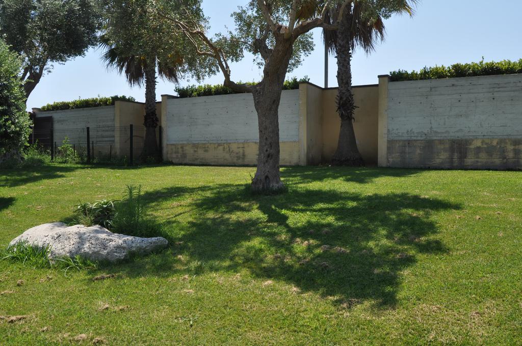 Bed & Breakfast Giardini Di Marzo Lecce Exterior foto