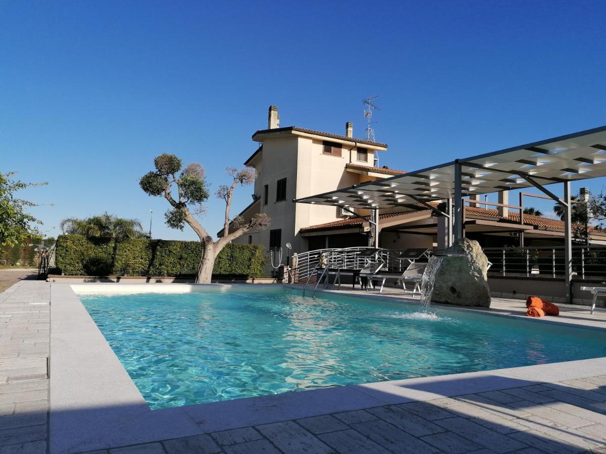 Bed & Breakfast Giardini Di Marzo Lecce Exterior foto